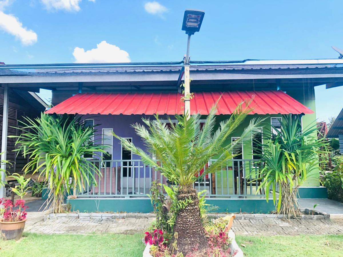 Wan'S Roomstay Langkawi Pantai Cenang  Exteriér fotografie